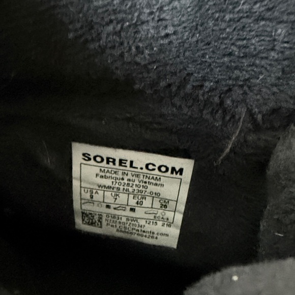 Sorel Tivoli II Women’s winter boots, size 9 - Picture 4 of 5